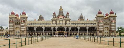 Mysore – The City of Palaces and Srirangapatna.
